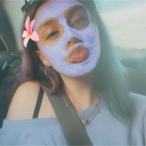 Meet your Posher, lilly